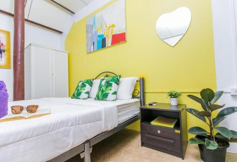 هتل Mandarin Lodge By Victor