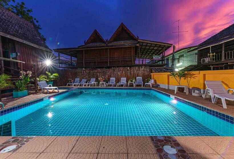 هتل Mandarin Lodge By Victor