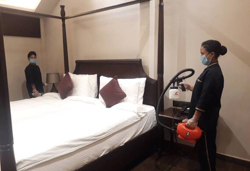 Hotel Manohari The Tea Retreat