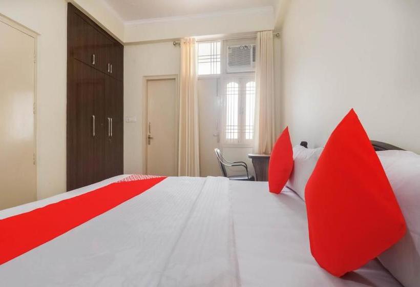 בית מלון כפרי Oyo 79008 Qualytics Inn