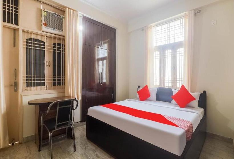 בית מלון כפרי Oyo 79008 Qualytics Inn