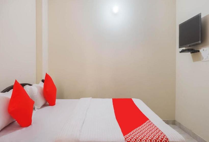 בית מלון כפרי Oyo 79008 Qualytics Inn