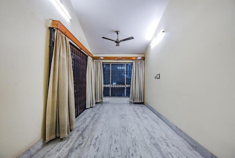 Hotel Oyo 79023 Leela S Residency