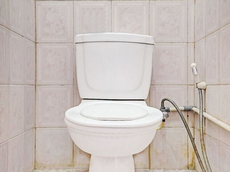 Szálloda Oyo 90289 Lestari Syariah Homestay