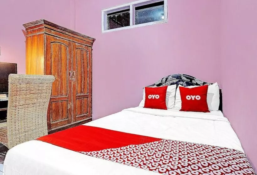 Hotelli Oyo 90289 Lestari Syariah Homestay