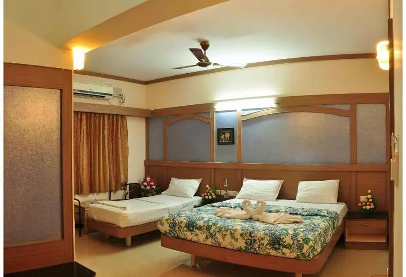Hotelli Sk Residency