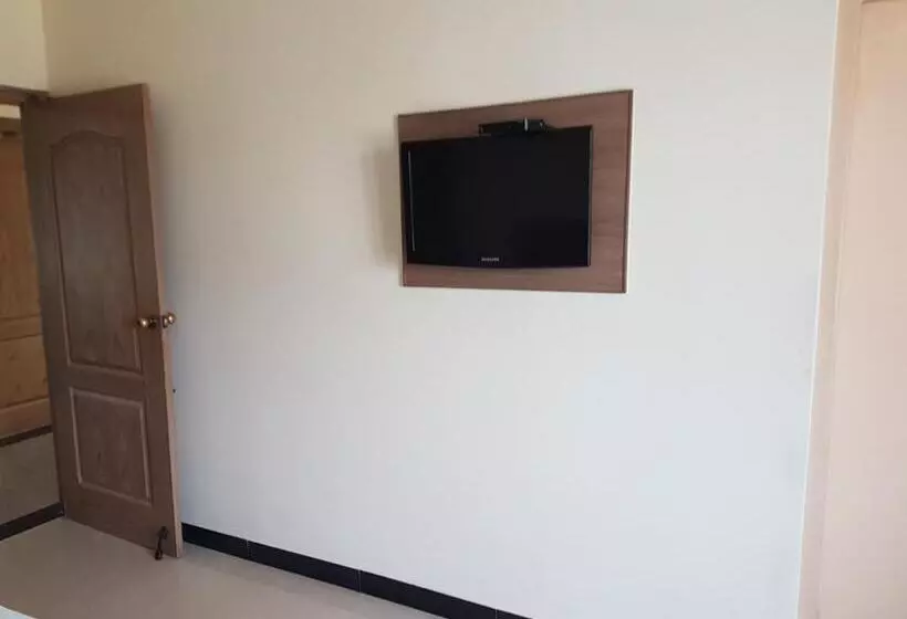 Hotelli Sk Residency
