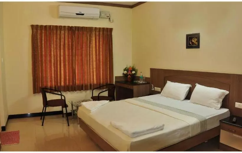 Hotelli Sk Residency