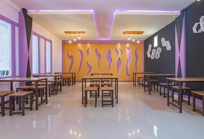 Hotel Reddoorz @ Cipanas Garut