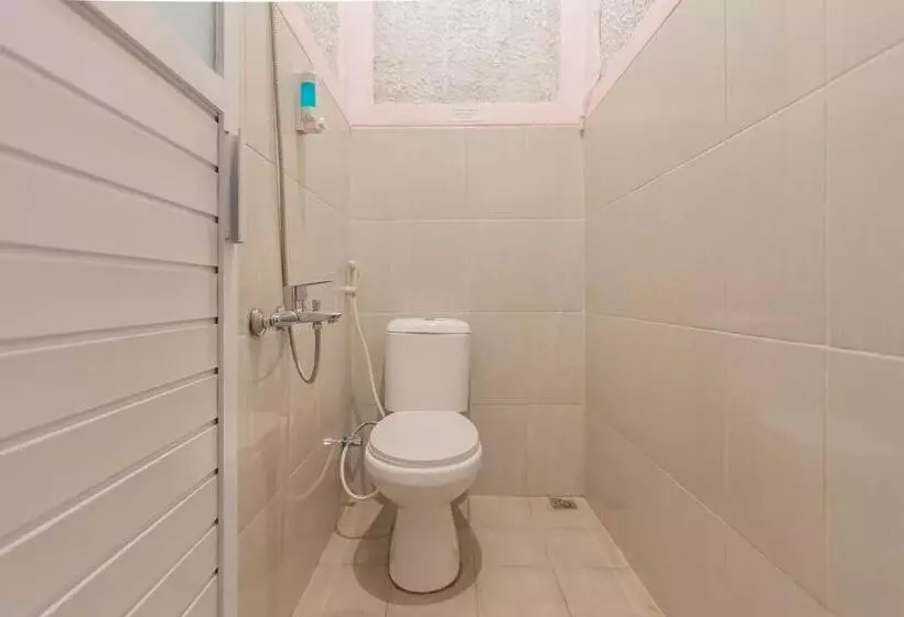 Hotel Reddoorz @ Cipanas Garut