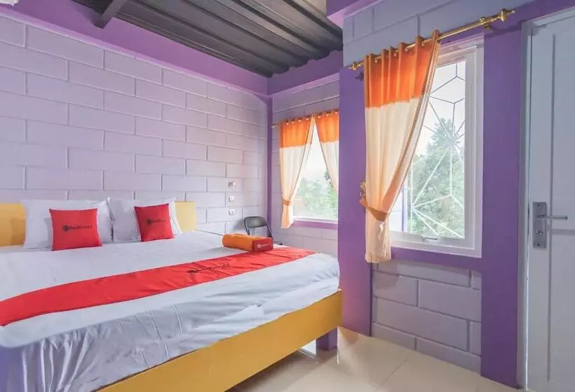 Hotel Reddoorz @ Cipanas Garut
