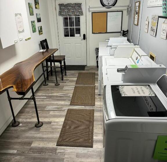 Mountain View Guest Motel