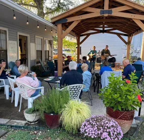 Mountain View Guest Motel