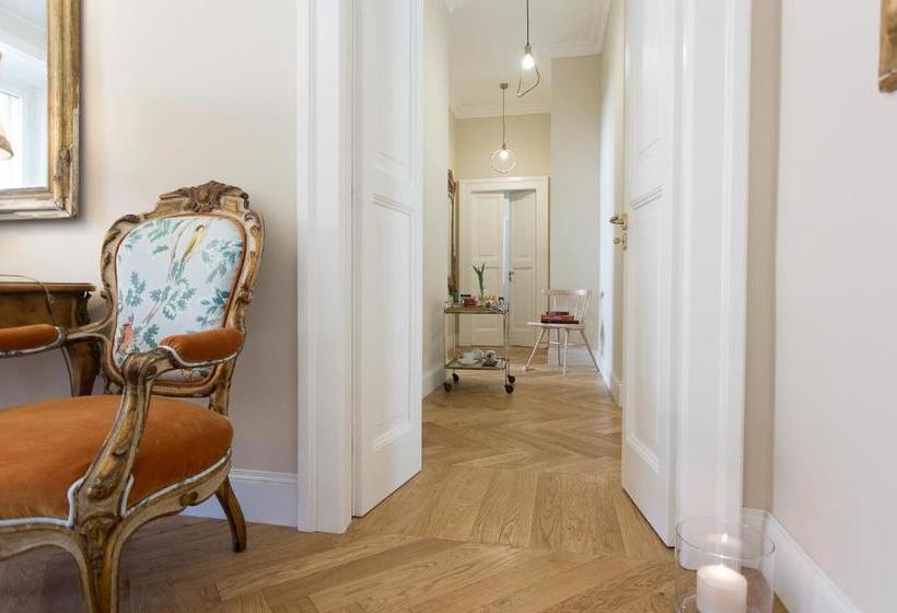 پانسیون Gmarconi Suites