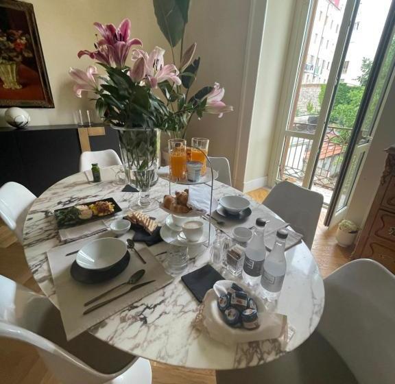 پانسیون Gmarconi Suites