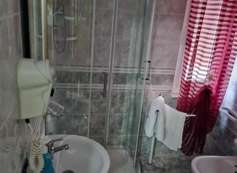 Majatalo Room E Breakfast Diana E Ninni Salsomaggiore Terme