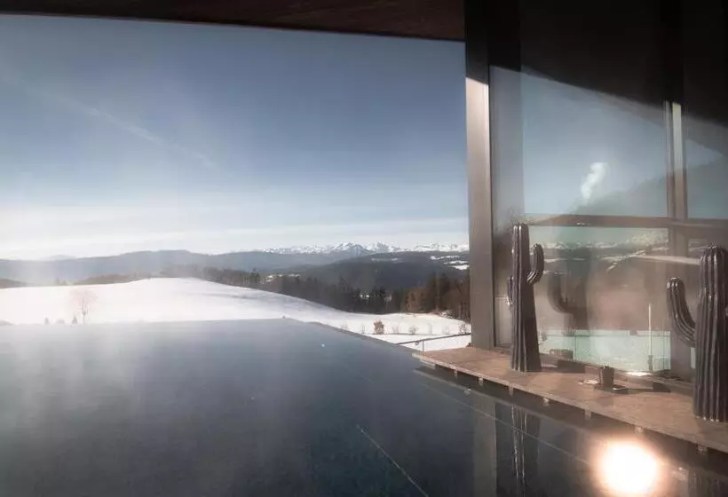 Aeon Hotel   Adults Only Bed & Breakfast