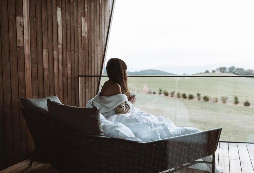 Aeon Hotel   Adults Only Bed & Breakfast