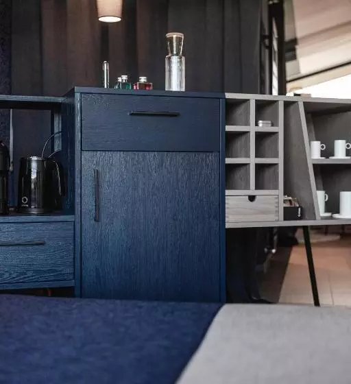 Aeon Hotel   Adults Only Bed & Breakfast