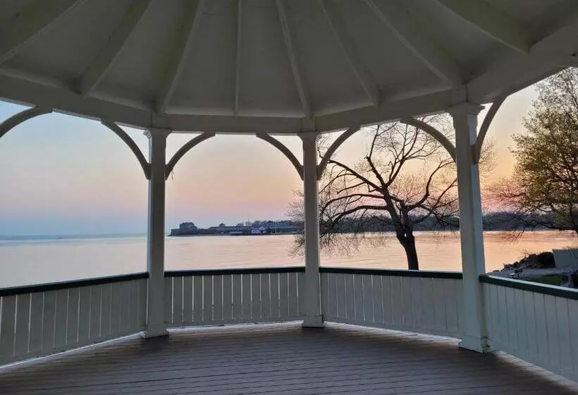 Aamiaismajoitus (B&B) La Maison De Sophie