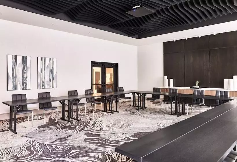 Ac Hotel By Marriott Missoula Downtown