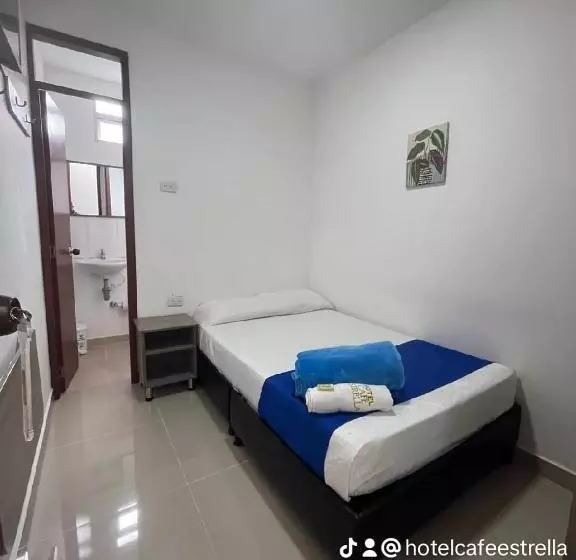 Hotelli Cafe Estrella