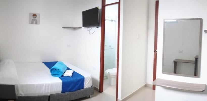 هتل Cafe Estrella