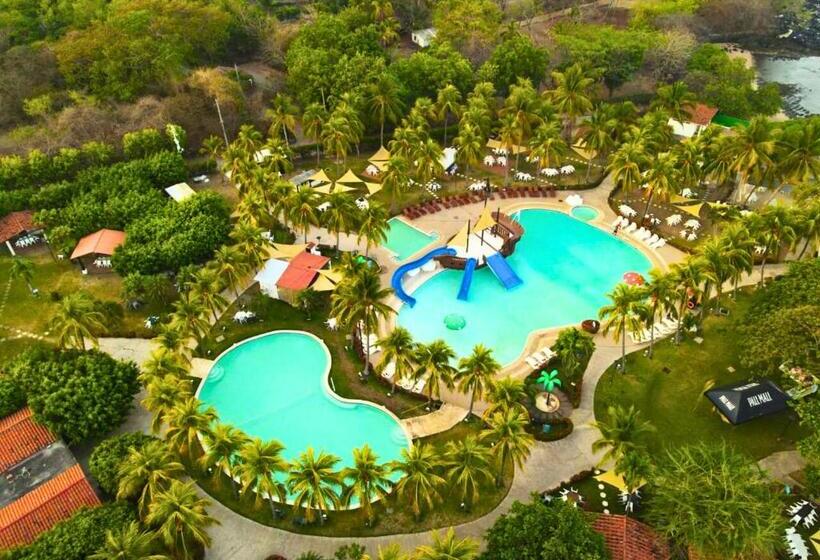 هتل Las Veraneras Villas & Resort