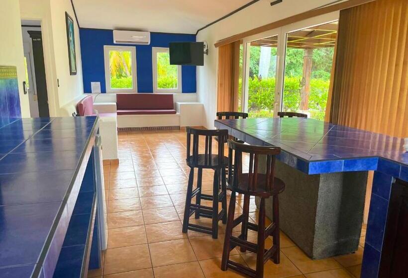 هتل Las Veraneras Villas & Resort