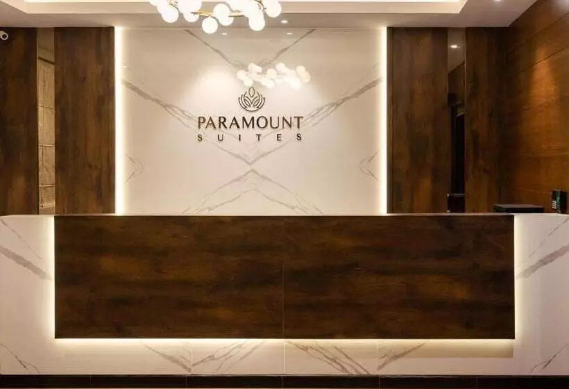 ホテル Paramount Suites & Service Apartments