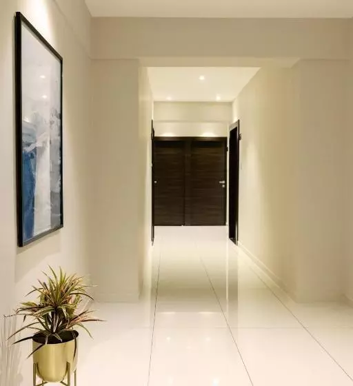 ホテル Paramount Suites & Service Apartments