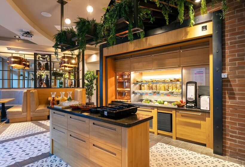 Point A Hotel Dublin Parnell Street