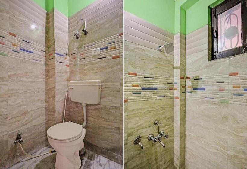 호텔 Spot On 78182 New Sundar