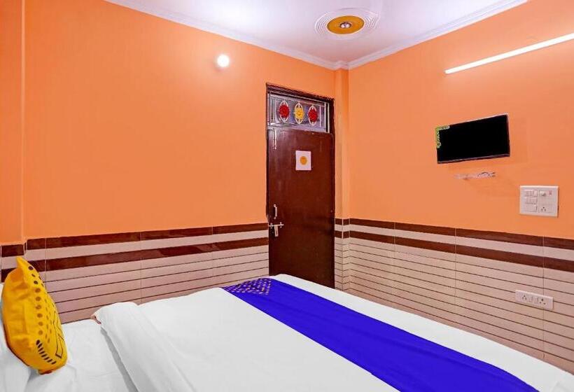 호텔 Spot On 78182 New Sundar