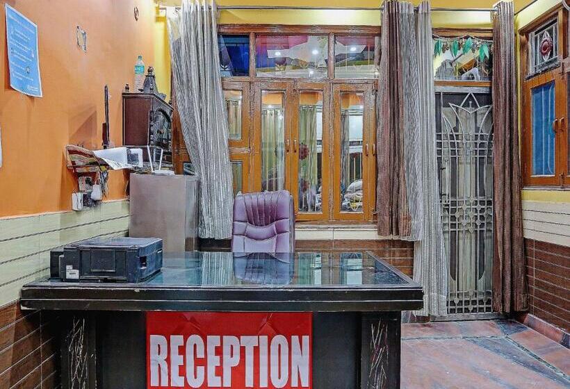 호텔 Spot On 78182 New Sundar