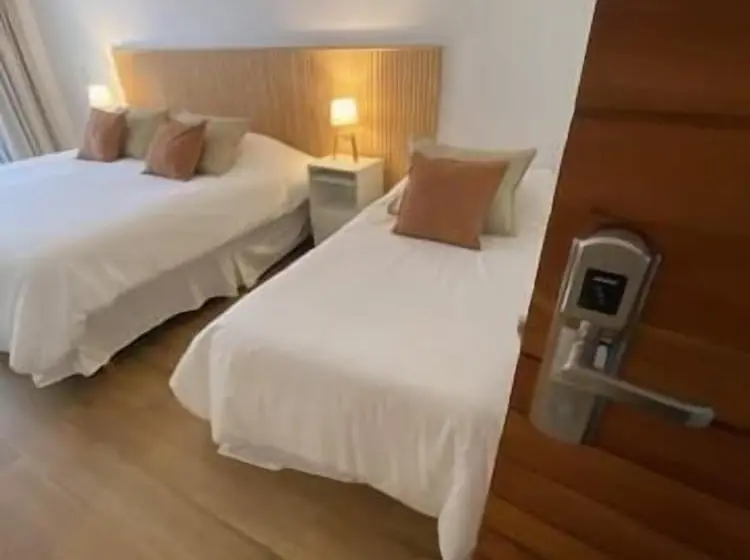 ホテル Tigre Urban Suites