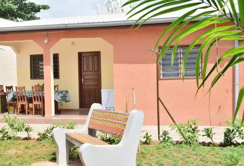 پانسیون Akwa Guesthouse Cotonou