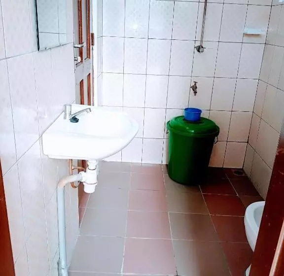 پانسیون Akwa Guesthouse Cotonou