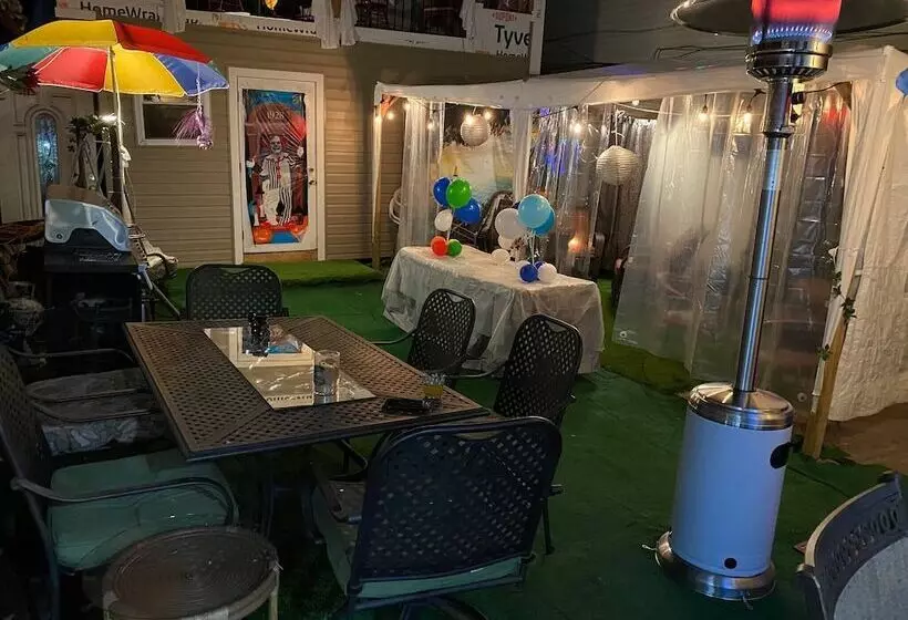 ペンション Charming 2 Bedrooms Apt 10 Mins To Nycity