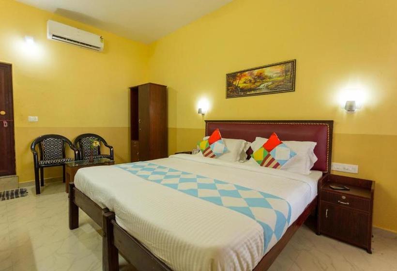 ペンション Oyo 77995 Alp107hmoca