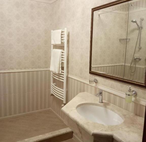 Hospedaria Chizay. мала гора