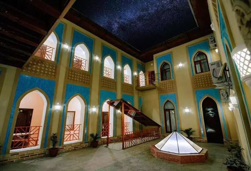 Boutique Hotel Shakh