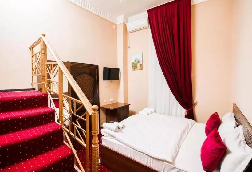 Boutique Hotel Shakh