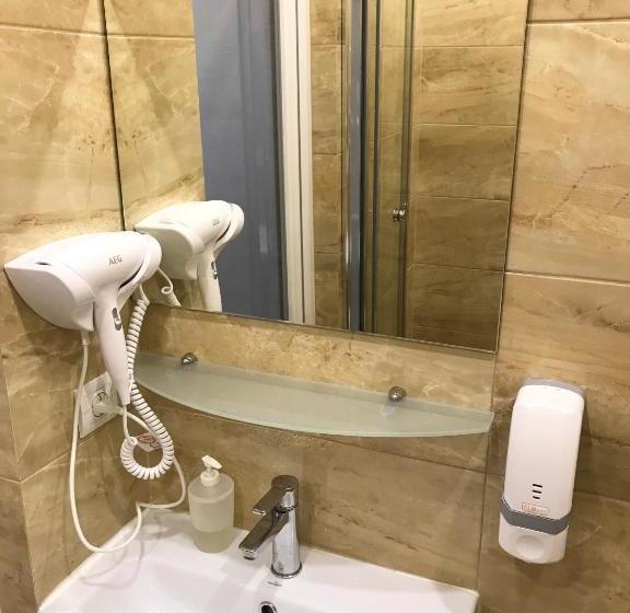 酒店 готель вікторія