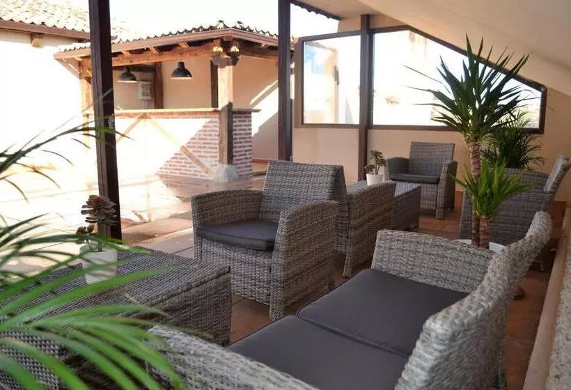 هتل Palacio La Floresta