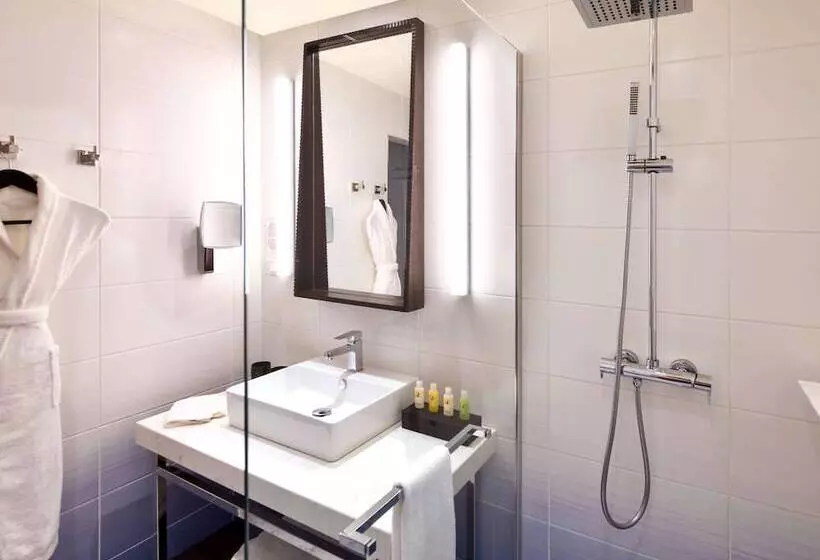 Mövenpick Hotel Abidjan