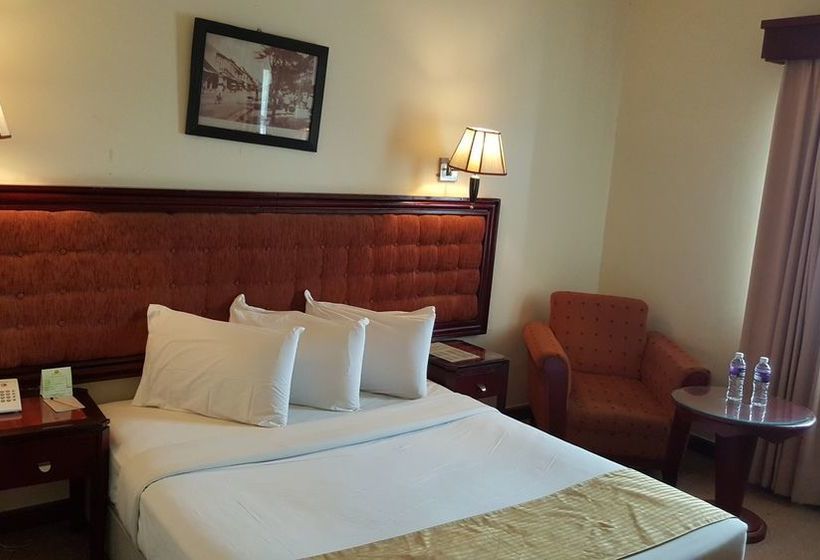 בית מלון כפרי Harbourbay Amir