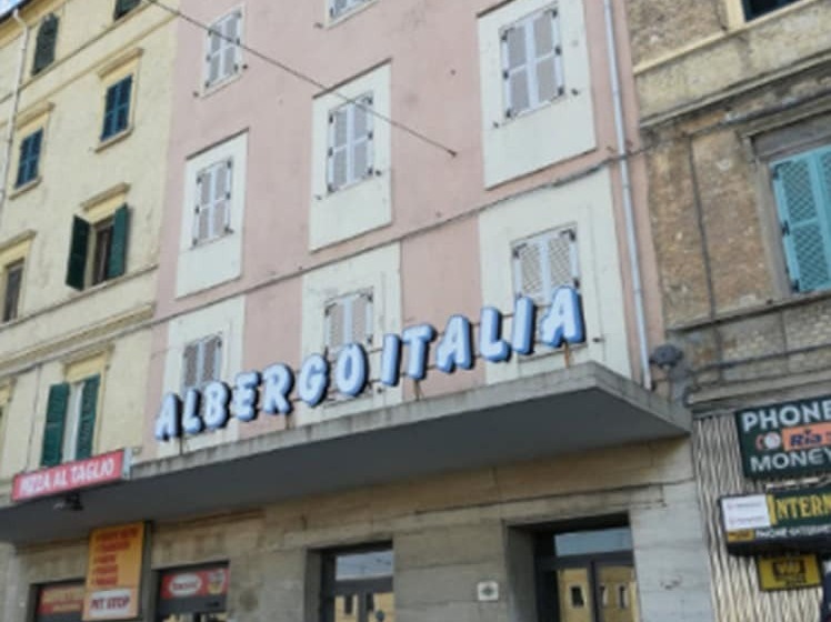 호텔 Albergo Italia