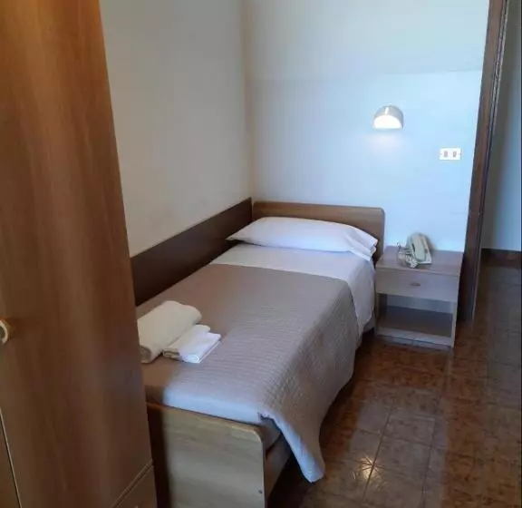 هتل Albergo Italia