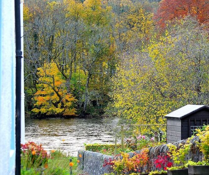 فندق Ardvane Bed & Breakfast